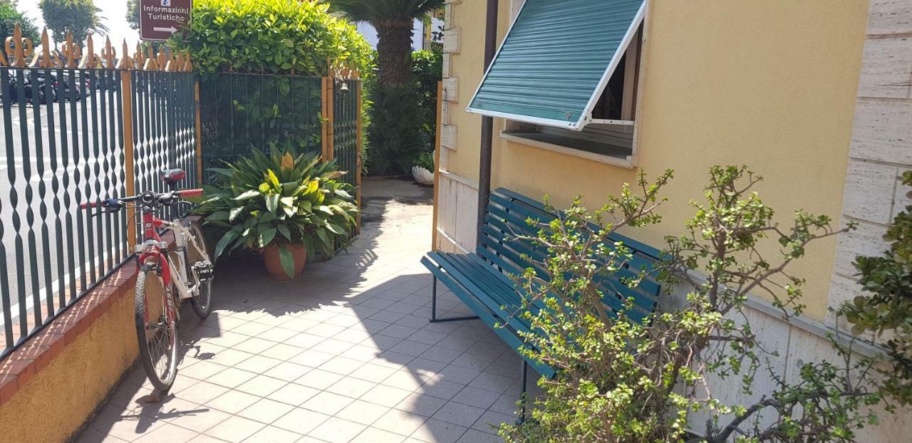 Ca Du Ginetto B & B Borgio Verezzi Exterior foto